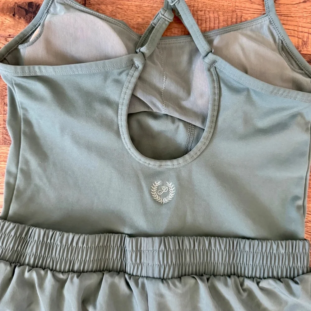 Victoria's Secret Pink Ultimate Runsie Workout Romper Built In Bra Size S K‎